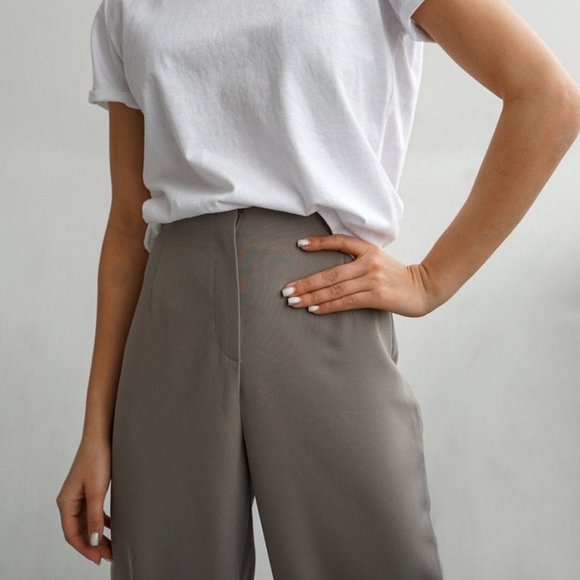 Tops - Women's loose fit T-shirt
